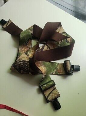 Men's Camouflage Suspenders in Brown and Green - Classic Outdoor Style